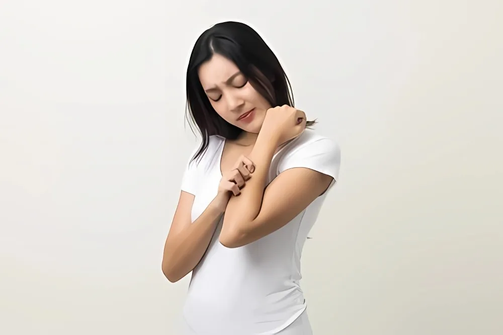 Benarkah Suhu Panas Bisa Sebabkan Gatal-Gatal Pada Kulit?