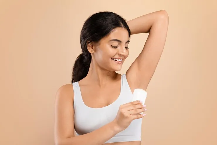 Mengapa Sabun Antiseptik Bisa Lebih Efektif Mengurangi Bau Badan Dibandingkan Deodoran?